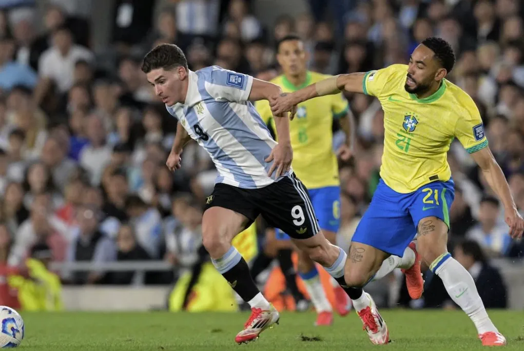 The Core of the Debate: National Team vs. Domestic League